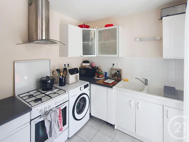 Appartement F2 à vendre - 2 pièces - 44.51 m2 - ST JEAN DE BRAYE - 45 - CENTRE - Century 21 Premium