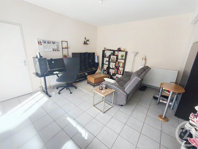 Appartement F2 à vendre - 2 pièces - 44.51 m2 - ST JEAN DE BRAYE - 45 - CENTRE - Century 21 Premium