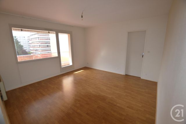 Appartement F3 à vendre - 3 pièces - 60.0 m2 - ST JEAN DE BRAYE - 45 - CENTRE - Century 21 Premium
