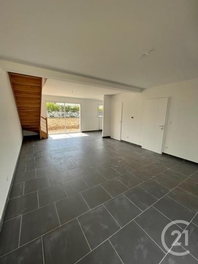 maison à louer - 4 pièces - 100.29 m2 - ST JEAN DE BRAYE - 45 - CENTRE - Century 21 Premium