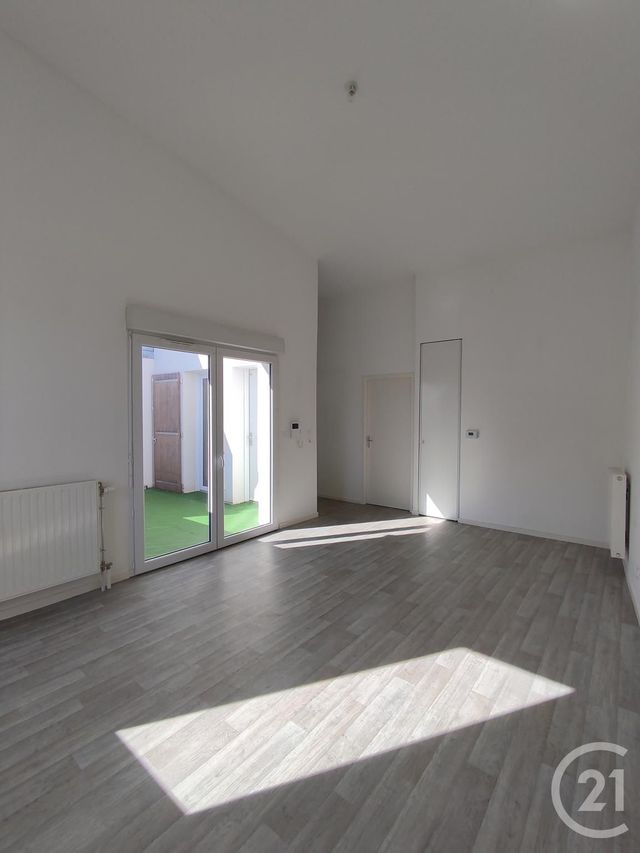 Appartement F2 à louer - 2 pièces - 49.34 m2 - ST JEAN DE BRAYE - 45 - CENTRE - Century 21 Premium