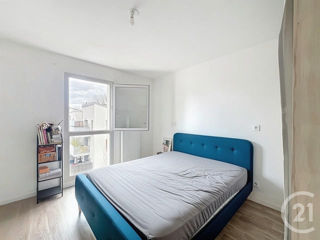 Appartement T2 à vendre - 2 pièces - 39.76 m2 - ST JEAN DE BRAYE - 45 - CENTRE - Century 21 Premium