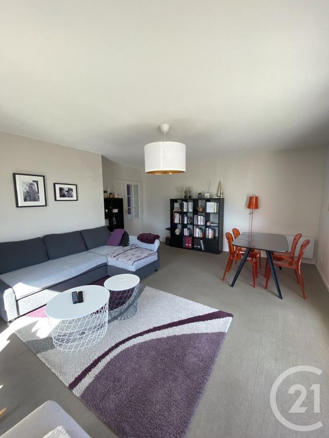 Appartement F3 à louer - 3 pièces - 69.89 m2 - ST JEAN DE BRAYE - 45 - CENTRE - Century 21 Premium