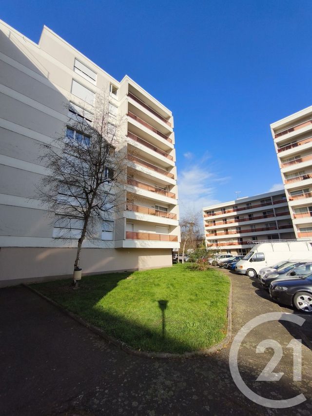 Appartement F2 à vendre - 2 pièces - 49.43 m2 - ST JEAN DE BRAYE - 45 - CENTRE - Century 21 Premium