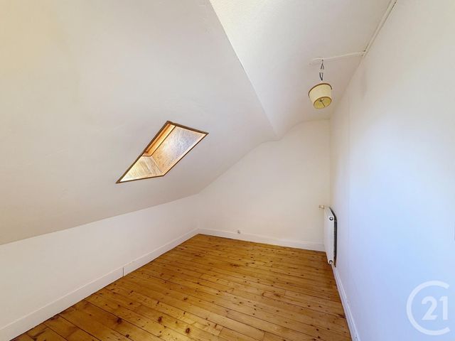 maison à vendre - 6 pièces - 172.0 m2 - ST JEAN DE BRAYE - 45 - CENTRE - Century 21 Premium