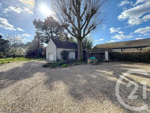 maison à vendre - 6 pièces - 172.0 m2 - ST JEAN DE BRAYE - 45 - CENTRE - Century 21 Premium