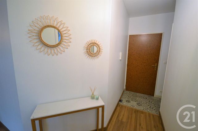 Appartement F2 à louer - 2 pièces - 45.78 m2 - ST JEAN DE BRAYE - 45 - CENTRE - Century 21 Premium