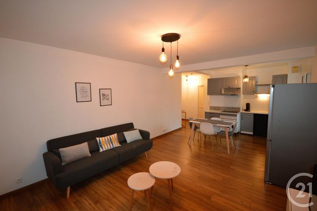 Appartement F2 à louer - 2 pièces - 45.78 m2 - ST JEAN DE BRAYE - 45 - CENTRE - Century 21 Premium