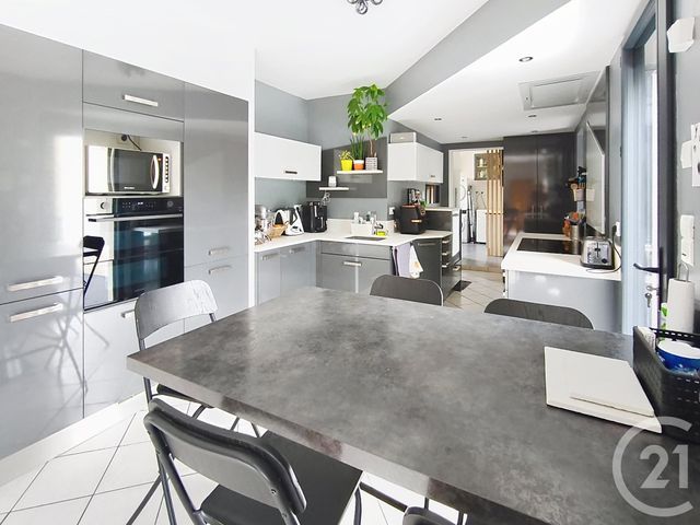 maison à vendre - 6 pièces - 159.05 m2 - ST JEAN DE BRAYE - 45 - CENTRE - Century 21 Premium