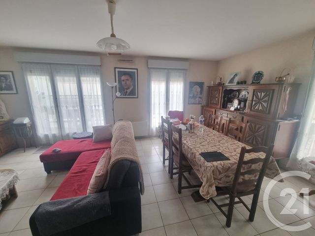 Afficher la photo en grand Appartement F3 à vendre - 3 pièces - 79.88 m2 - ST JEAN DE BRAYE - 45 - CENTRE - Century 21 Premium