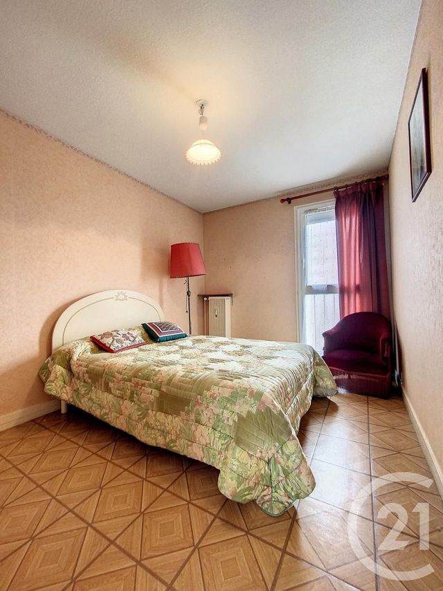 Appartement T4 à vendre - 4 pièces - 73.43 m2 - ORLEANS - 45 - CENTRE - Century 21 Premium