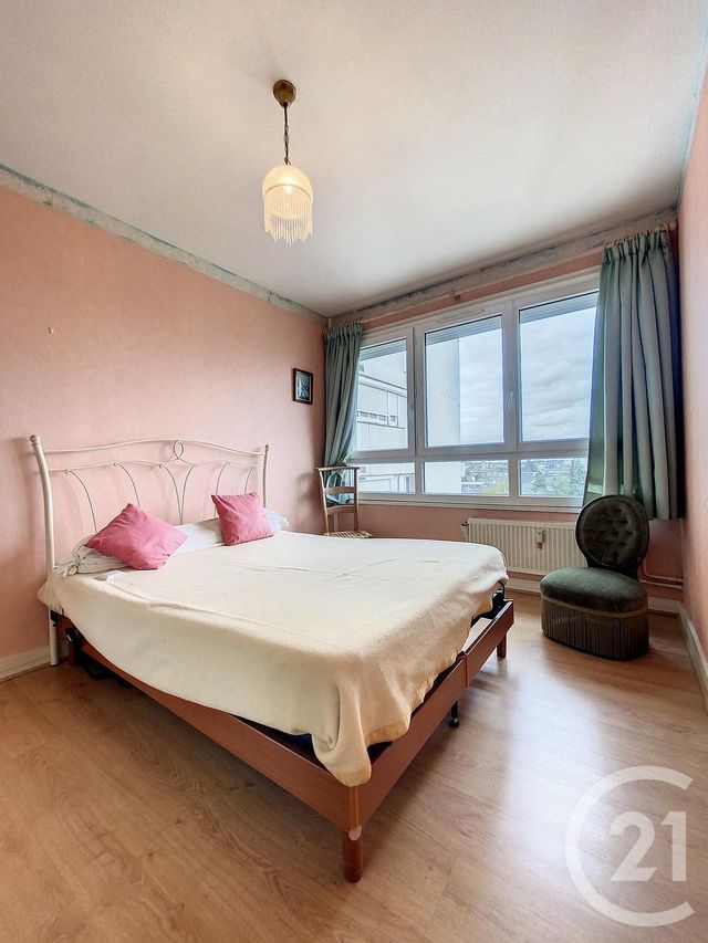 Appartement T4 à vendre - 4 pièces - 73.43 m2 - ORLEANS - 45 - CENTRE - Century 21 Premium