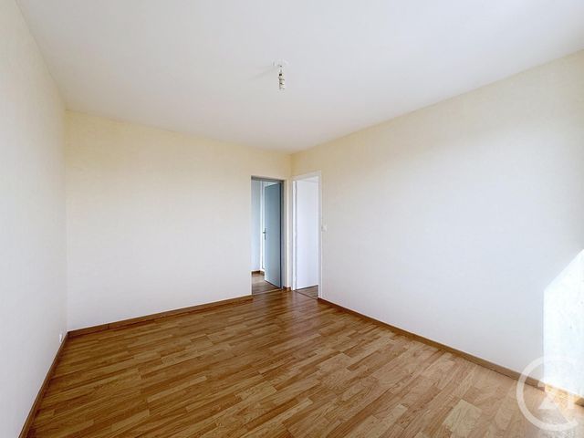Afficher la photo en grand Appartement F2 à vendre - 2 pièces - 42.0 m2 - ST JEAN DE BRAYE - 45 - CENTRE - Century 21 Premium