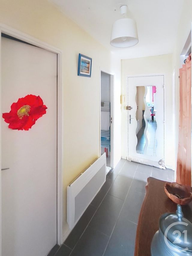 Appartement F2 à vendre - 2 pièces - 49.74 m2 - ST JEAN DE BRAYE - 45 - CENTRE - Century 21 Premium