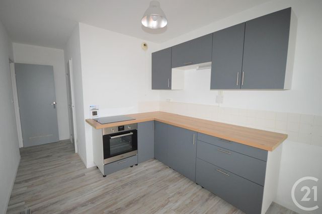 Appartement F3 à louer - 4 pièces - 78.47 m2 - ST JEAN DE BRAYE - 45 - CENTRE - Century 21 Premium