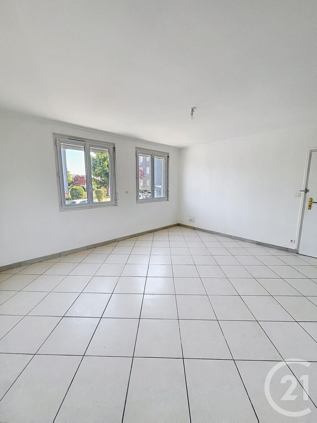 Appartement F3 à louer - 3 pièces - 64.0 m2 - ST JEAN DE BRAYE - 45 - CENTRE - Century 21 Premium