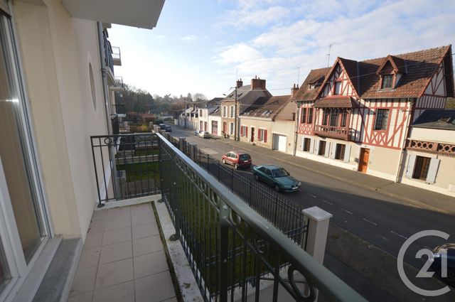 Appartement F2 à vendre ST JEAN DE BRAYE