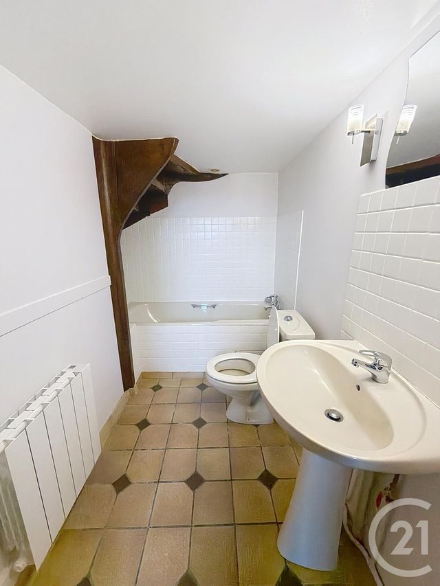 maison à louer - 6 pièces - 149.76 m2 - MARIGNY LES USAGES - 45 - CENTRE - Century 21 Premium