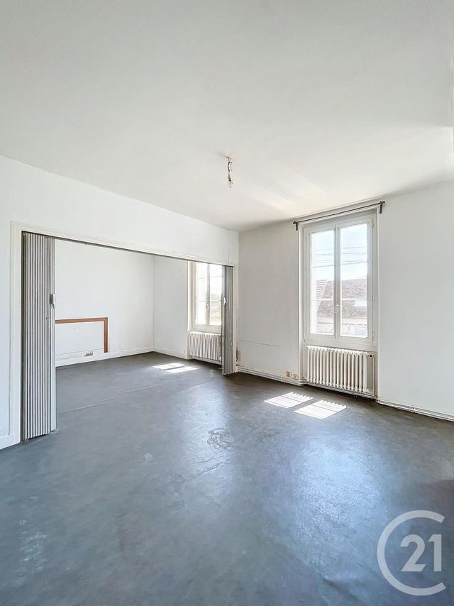 Appartement F2 à vendre - 2 pièces - 34.44 m2 - ST JEAN DE BRAYE - 45 - CENTRE - Century 21 Premium