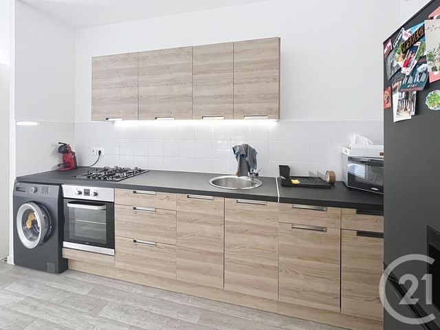 Appartement F2 à louer - 2 pièces - 45.96 m2 - ST JEAN DE BRAYE - 45 - CENTRE - Century 21 Premium