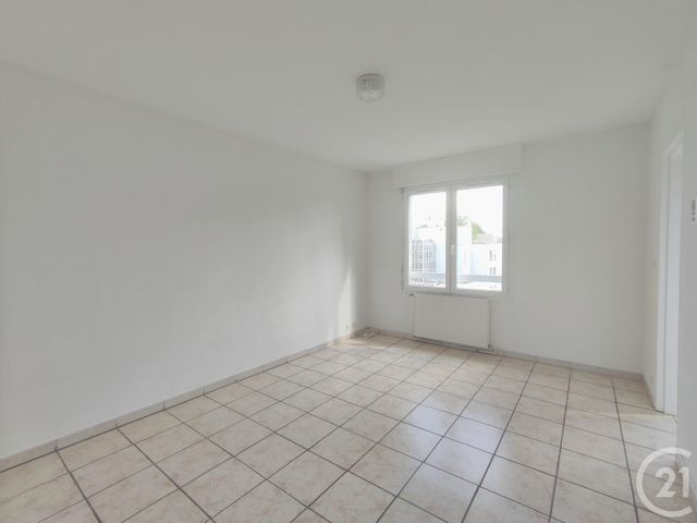 Appartement F1 à vendre - 1 pièce - 30.94 m2 - ST JEAN DE BRAYE - 45 - CENTRE - Century 21 Premium