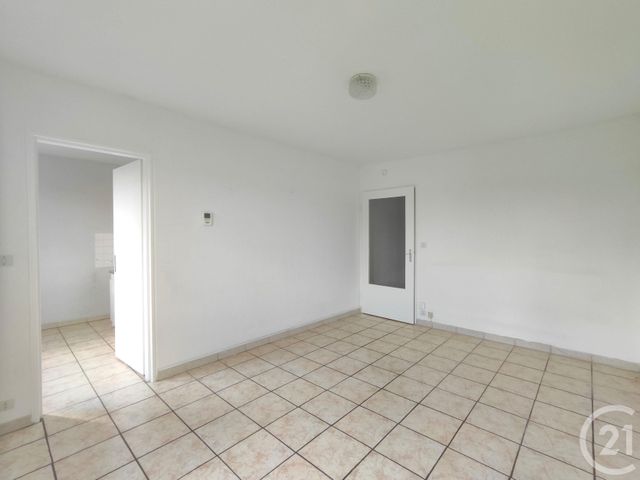 Appartement F1 à vendre - 1 pièce - 30.94 m2 - ST JEAN DE BRAYE - 45 - CENTRE - Century 21 Premium