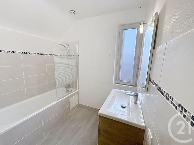 Appartement F2 à louer - 2 pièces - 37.56 m2 - ST JEAN DE BRAYE - 45 - CENTRE - Century 21 Premium