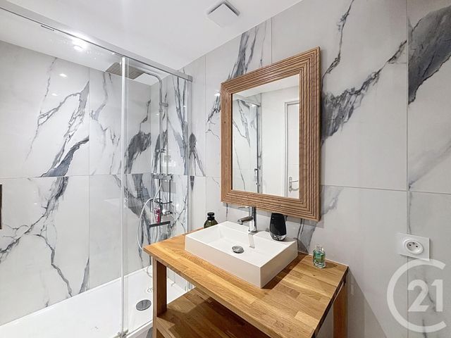 Appartement F3 à louer - 3 pièces - 47.4 m2 - ST JEAN DE BRAYE - 45 - CENTRE - Century 21 Premium