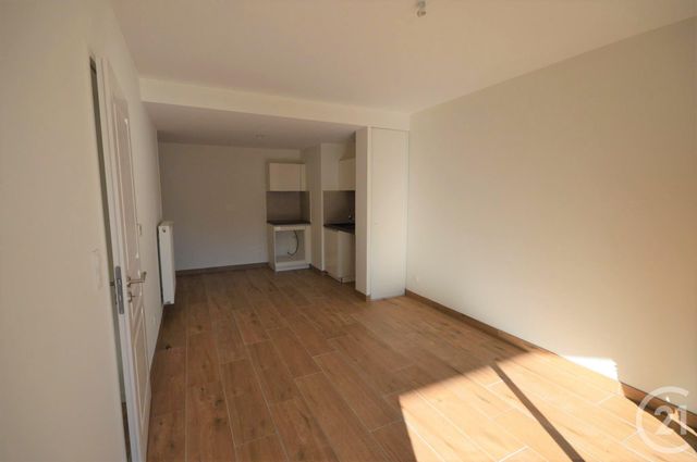 Appartement F2 à louer - 2 pièces - 40.7 m2 - ST JEAN DE BRAYE - 45 - CENTRE - Century 21 Premium