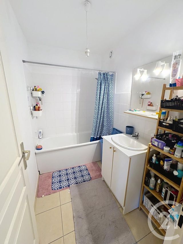 Appartement F4 à vendre - 4 pièces - 74.06 m2 - ST JEAN DE BRAYE - 45 - CENTRE - Century 21 Premium