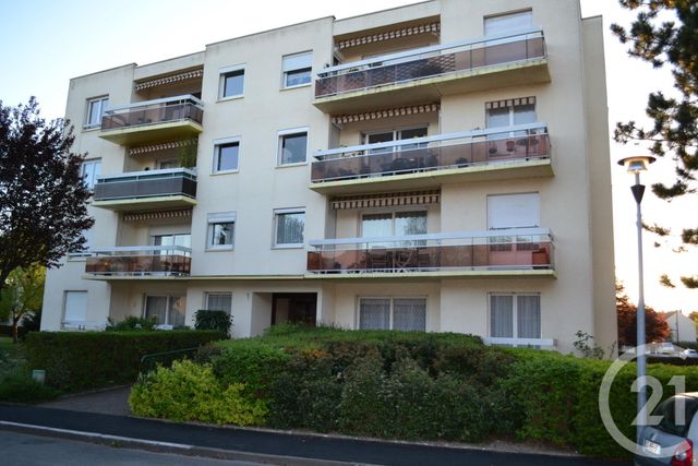 Appartement F1 à louer - 1 pièce - 30.21 m2 - ST JEAN DE BRAYE - 45 - CENTRE - Century 21 Premium