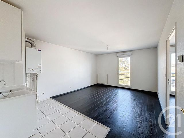 Appartement F2 à vendre - 2 pièces - 39.0 m2 - ST JEAN DE BRAYE - 45 - CENTRE - Century 21 Premium