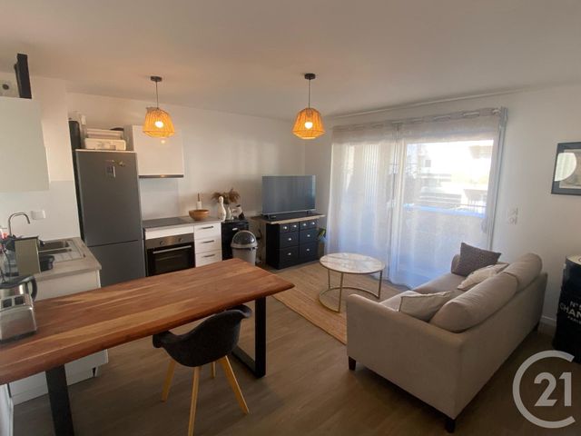 Appartement F2 à louer - 2 pièces - 40.45 m2 - ST JEAN DE BRAYE - 45 - CENTRE - Century 21 Premium