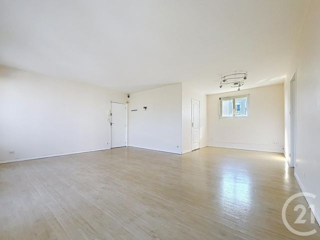 Appartement F4 à louer - 4 pièces - 80.6 m2 - ST JEAN DE BRAYE - 45 - CENTRE - Century 21 Premium