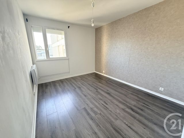 Appartement F2 à louer - 2 pièces - 49.95 m2 - ST JEAN DE BRAYE - 45 - CENTRE - Century 21 Premium