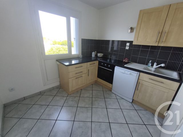Appartement F2 à vendre - 2 pièces - 49.87 m2 - ST JEAN DE BRAYE - 45 - CENTRE - Century 21 Premium