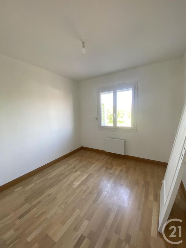 maison à louer - 4 pièces - 88.0 m2 - ST JEAN DE BRAYE - 45 - CENTRE - Century 21 Premium