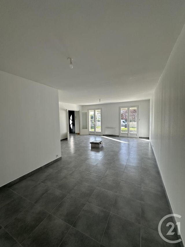 maison à louer - 4 pièces - 88.0 m2 - ST JEAN DE BRAYE - 45 - CENTRE - Century 21 Premium