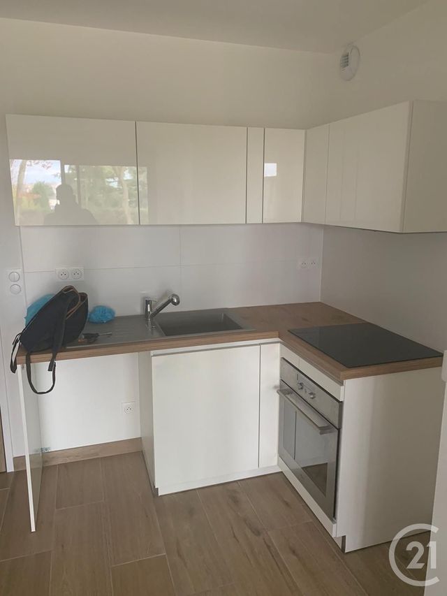 Appartement F2 à louer - 2 pièces - 33.81 m2 - ST JEAN DE BRAYE - 45 - CENTRE - Century 21 Premium