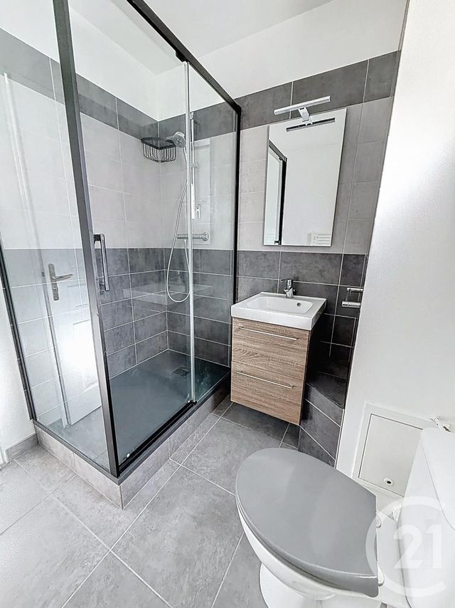 Appartement F3 à louer - 3 pièces - 81.25 m2 - ST JEAN DE BRAYE - 45 - CENTRE - Century 21 Premium