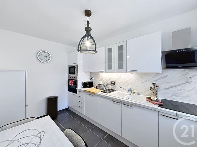 maison à louer - 4 pièces - 105.0 m2 - ST JEAN DE BRAYE - 45 - CENTRE - Century 21 Premium