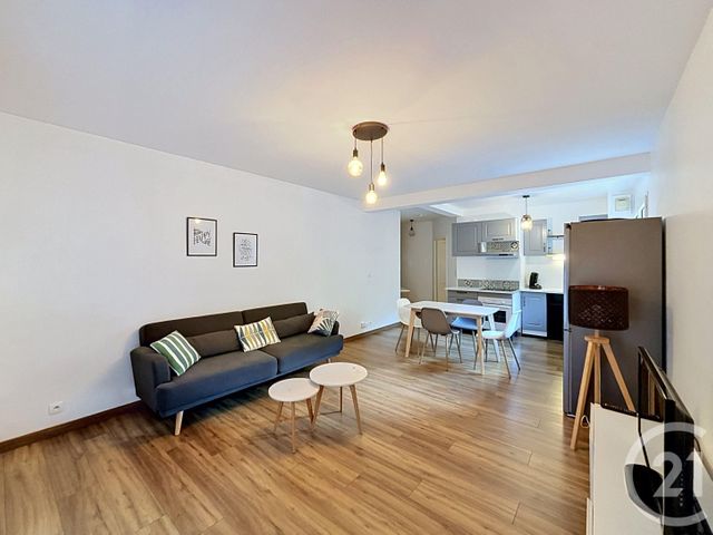 Appartement F2 à louer - 2 pièces - 45.78 m2 - ST JEAN DE BRAYE - 45 - CENTRE - Century 21 Premium