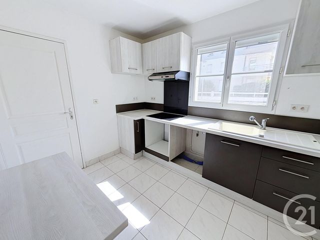 maison à louer - 5 pièces - 98.0 m2 - ST JEAN DE BRAYE - 45 - CENTRE - Century 21 Premium