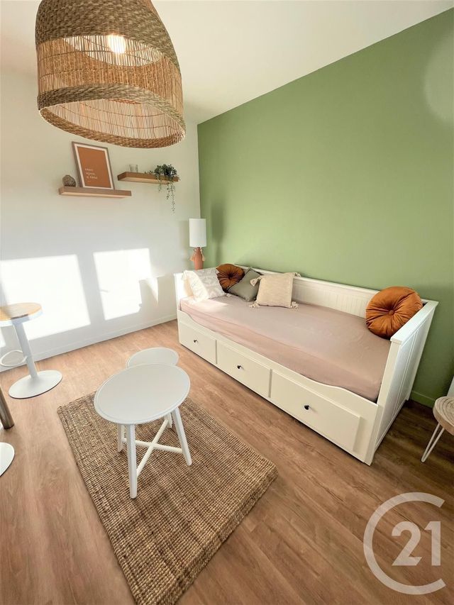 Appartement F1 à louer - 1 pièce - 26.4 m2 - ST JEAN DE BRAYE - 45 - CENTRE - Century 21 Premium