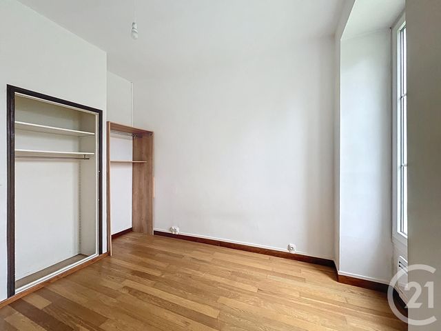 Appartement T2 à louer - 2 pièces - 31.5 m2 - ST JEAN DE BRAYE - 45 - CENTRE - Century 21 Premium