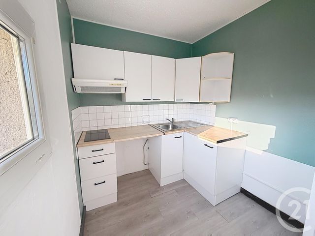 Appartement F1 à louer - 1 pièce - 26.13 m2 - ST JEAN DE BRAYE - 45 - CENTRE - Century 21 Premium