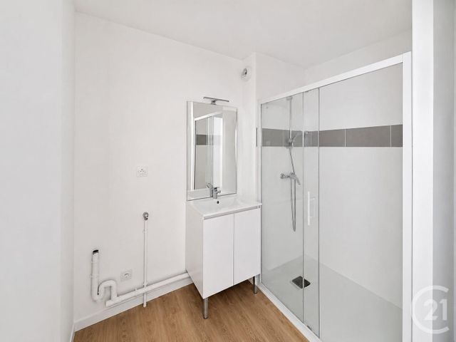 Appartement F3 à louer - 3 pièces - 52.89 m2 - ST JEAN DE BRAYE - 45 - CENTRE - Century 21 Premium