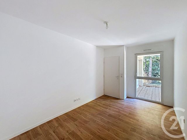 Appartement F3 à louer - 3 pièces - 52.89 m2 - ST JEAN DE BRAYE - 45 - CENTRE - Century 21 Premium