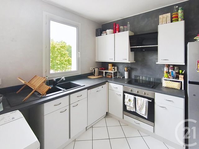 Appartement F3 à vendre - 3 pièces - 71.16 m2 - ST JEAN DE BRAYE - 45 - CENTRE - Century 21 Premium