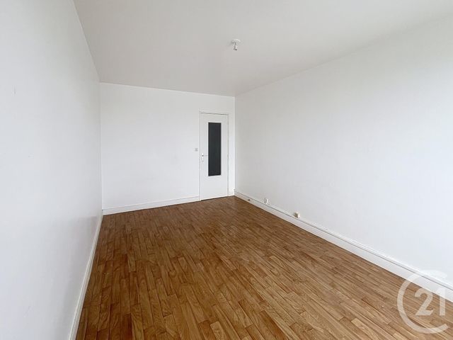 Appartement F1 à louer - 1 pièce - 29.11 m2 - ST JEAN DE BRAYE - 45 - CENTRE - Century 21 Premium